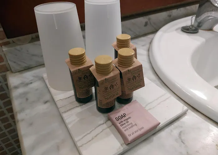 San Salvador Parking Gratis At-ba-00338 * Mérida